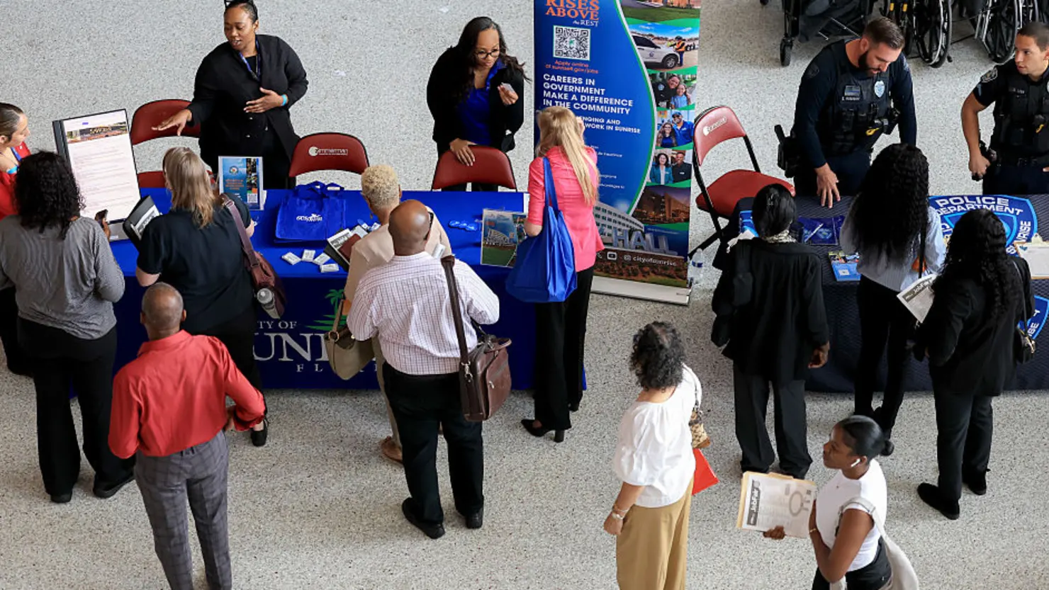 The private sector lost 33,000 jobs in June, badly missing expectations for a 100,000 increase, ADP says
